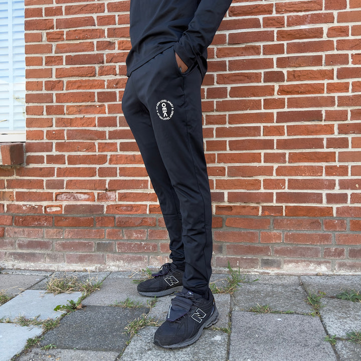 Training pants